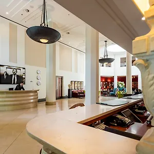 https://rocco-forte-the-charles-hotel.getmunichhotels.com